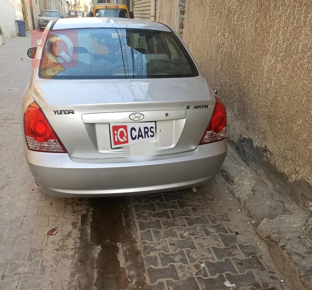 هيونداي النترا